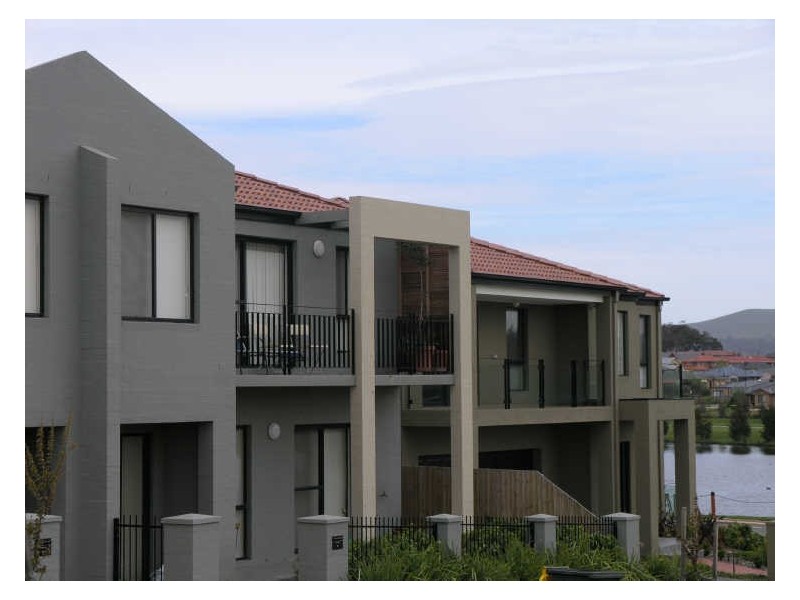 2/25 Evadell Street, Gungahlin ACT 2912