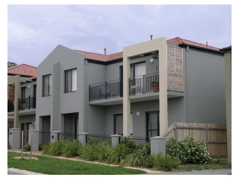 2/25 Evadell Street, Gungahlin ACT 2912