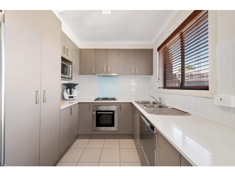4 Loveday Crescent, Casey ACT 2913