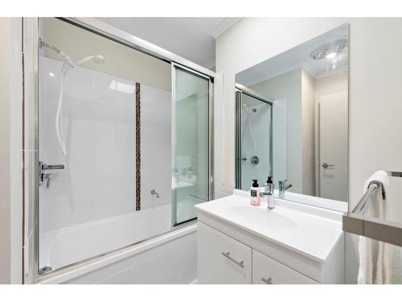 4 Loveday Crescent, Casey ACT 2913