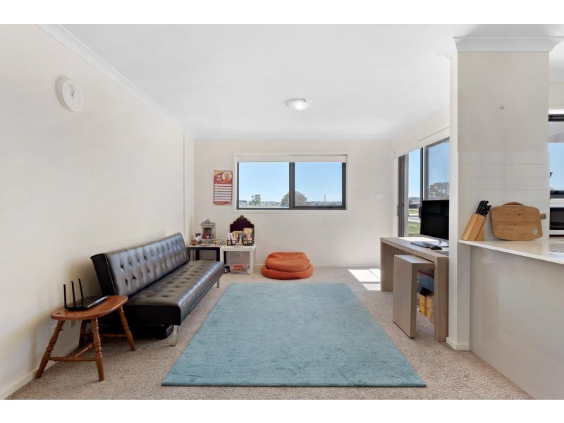 34/75 Elizabeth Jolley Crescent, Franklin ACT 2913