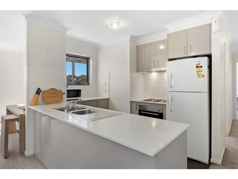 34/75 Elizabeth Jolley Crescent, Franklin ACT 2913