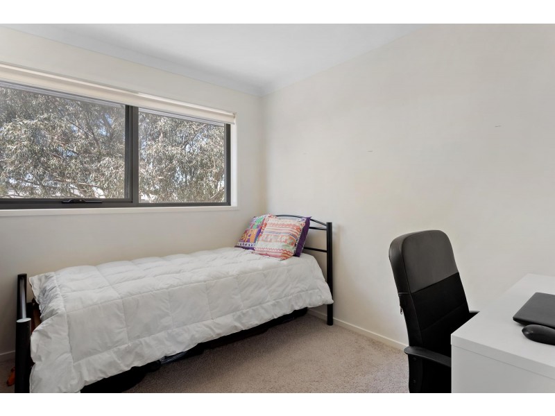 34/75 Elizabeth Jolley Crescent, Franklin ACT 2913