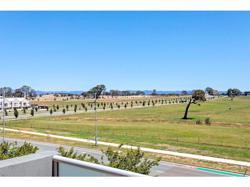 34/75 Elizabeth Jolley Crescent, Franklin ACT 2913