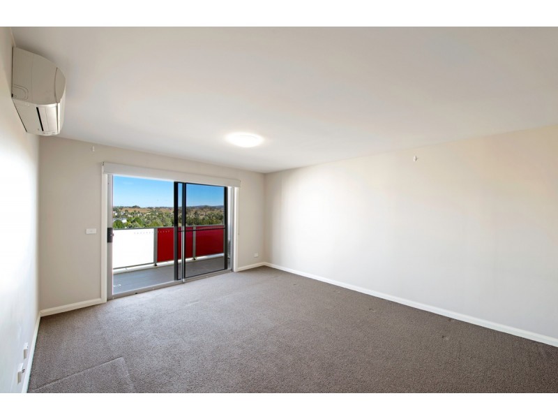 53/241 Flemington Road, Franklin ACT 2913