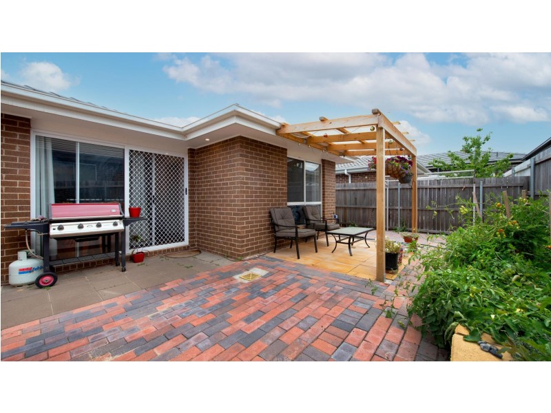 11 Trephina Street, Harrison ACT 2914