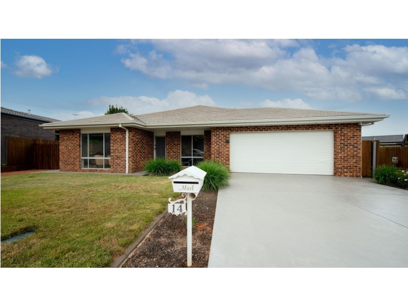 14 Elia Ware Crescent, Bonner ACT 2914