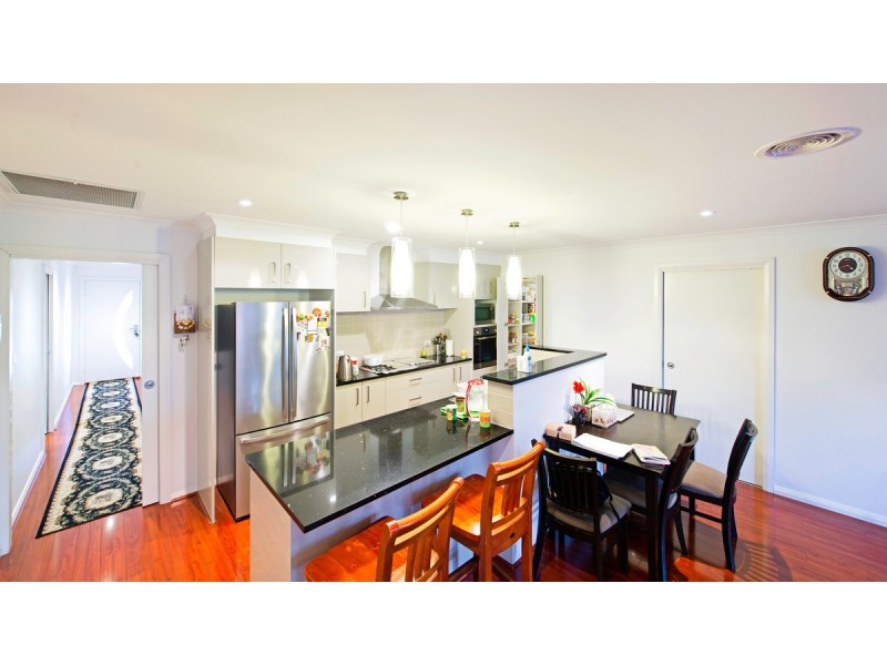 5 Bruce Dittmar Street, Forde ACT 2914