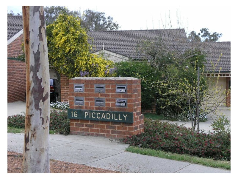 1/16 Wellington Street, Ngunnawal ACT 2913