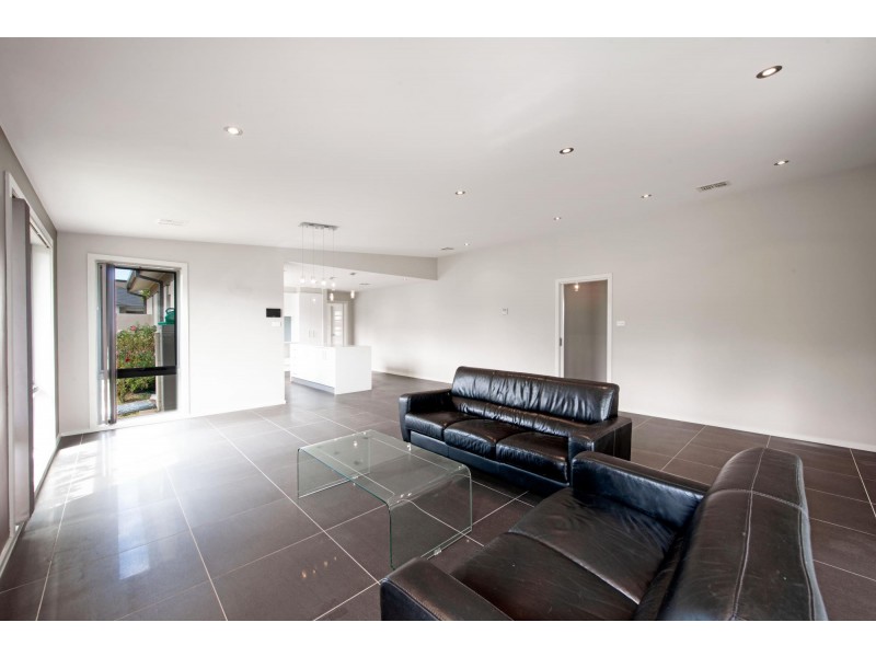 5 Essie Coffey Street, Bonner ACT 2914