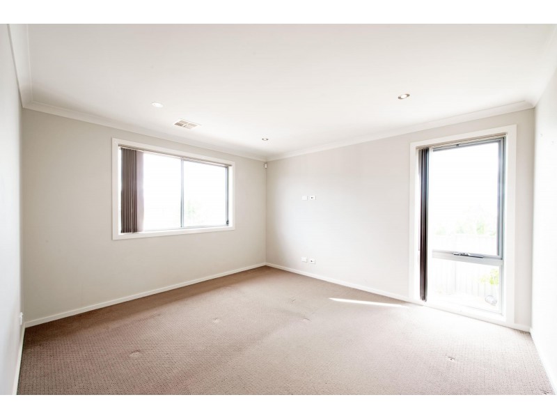 5 Essie Coffey Street, Bonner ACT 2914