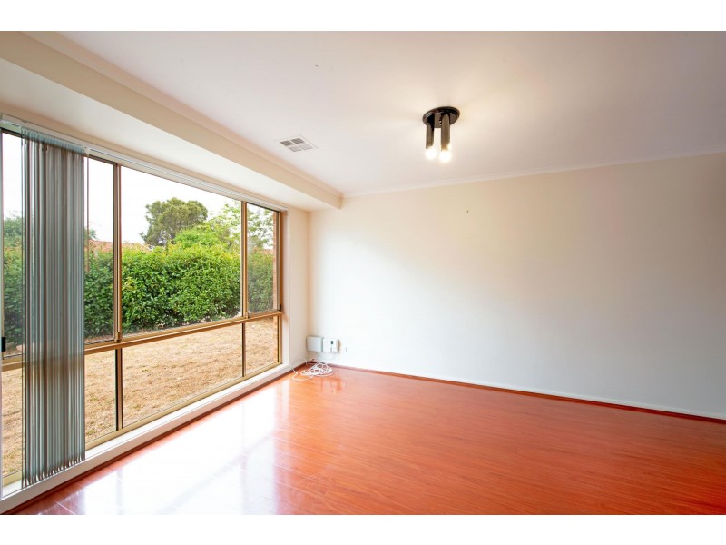 9 Flora Place, Palmerston ACT 2913