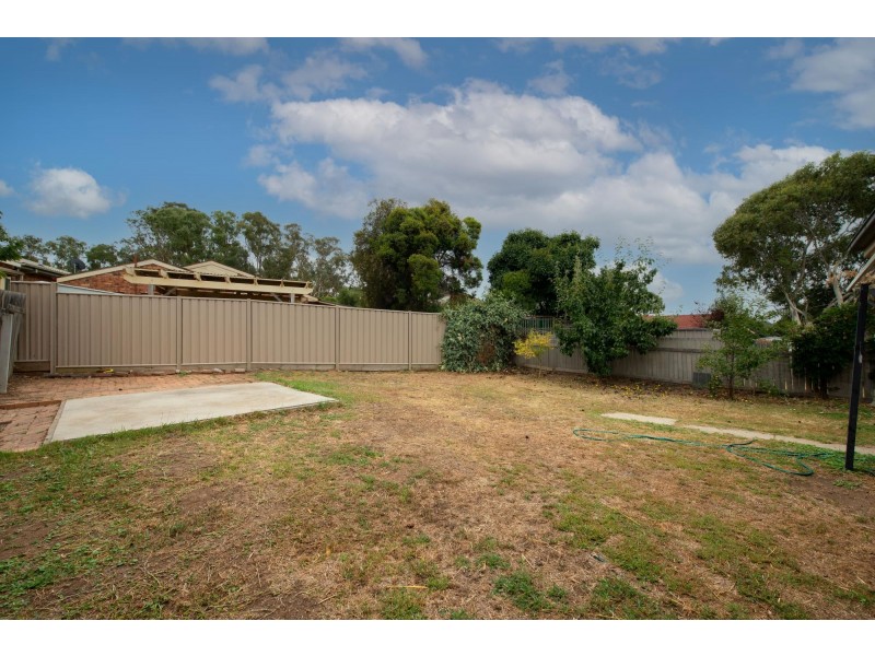 9 Flora Place, Palmerston ACT 2913
