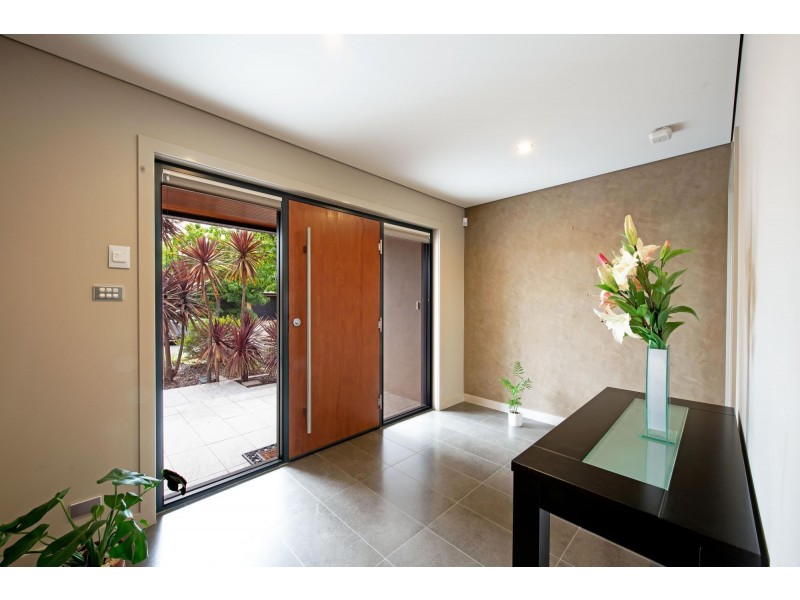 8 Bondfield Street, Gungahlin ACT 2912