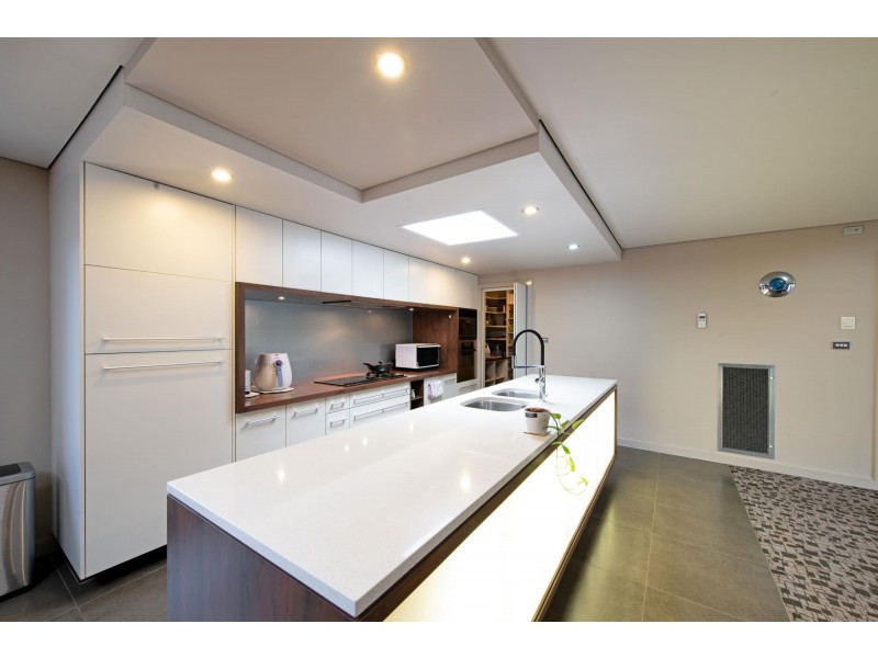 8 Bondfield Street, Gungahlin ACT 2912