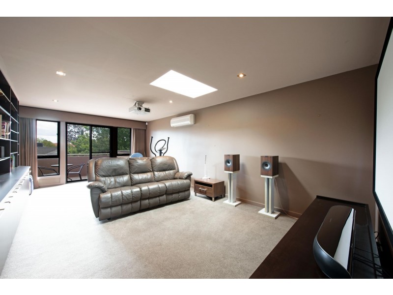 8 Bondfield Street, Gungahlin ACT 2912