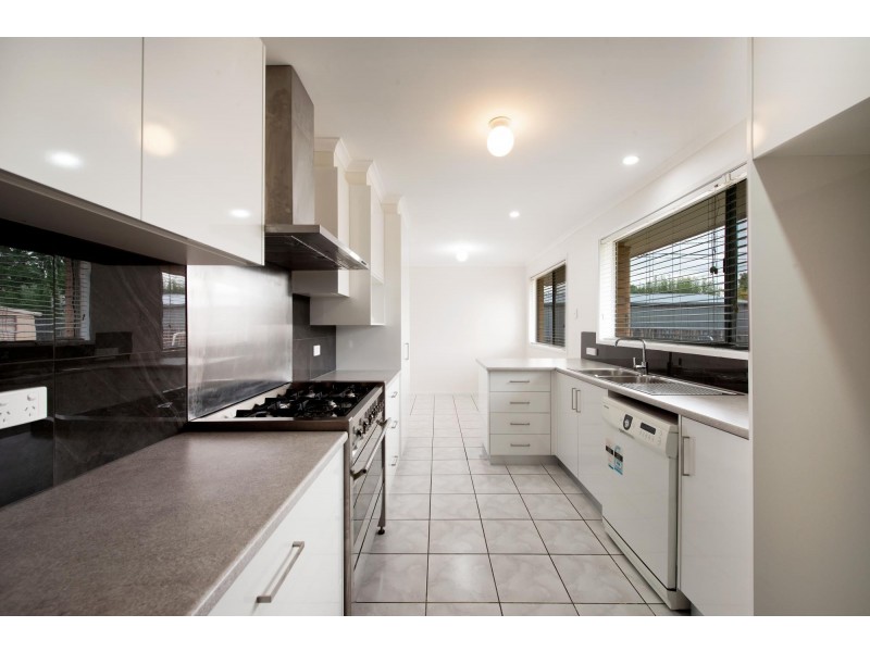 34 Brownless Street, Macgregor ACT 2615