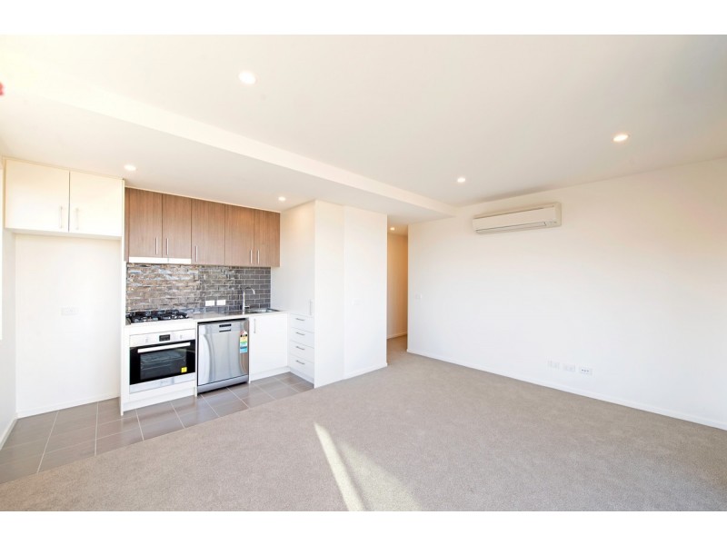 100/2 Hinder Street, Gungahlin ACT 2912