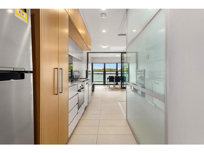 25/97 Eastern Valley Way, Belconnen ACT 2617