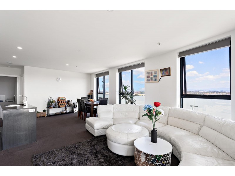 99/1 Anthony Rolfe Avenue, Gungahlin ACT 2912