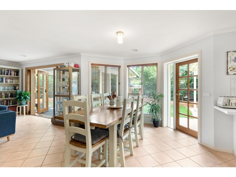 8 Cooloola Street, Amaroo ACT 2914