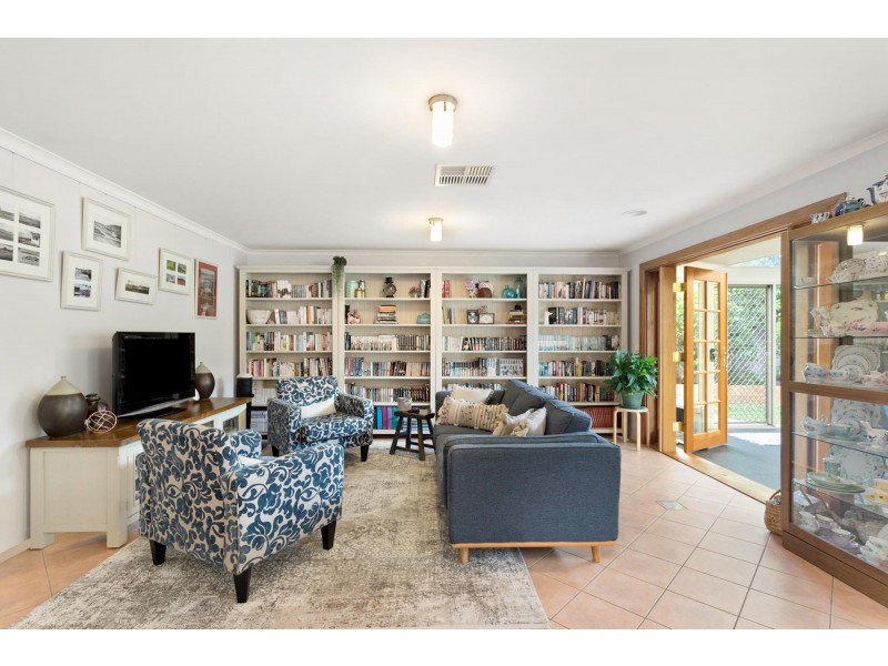 8 Cooloola Street, Amaroo ACT 2914