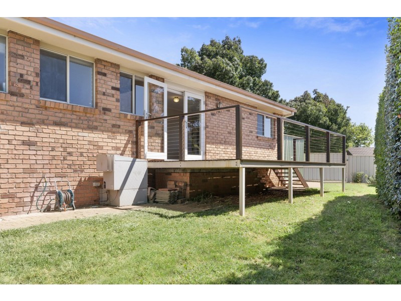 2 Halifax Close, Palmerston ACT 2913