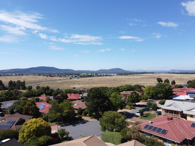 63 Weddin Circuit, Palmerston ACT 2913