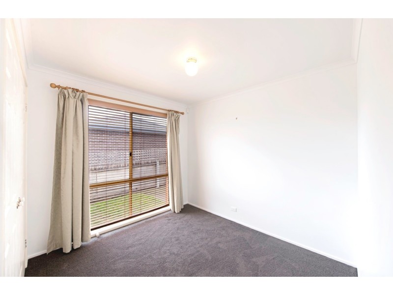 4 Iterra Grove, Ngunnawal ACT 2913