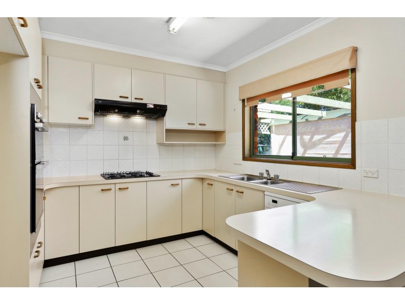 1 Elm Way, Jerrabomberra NSW 2619