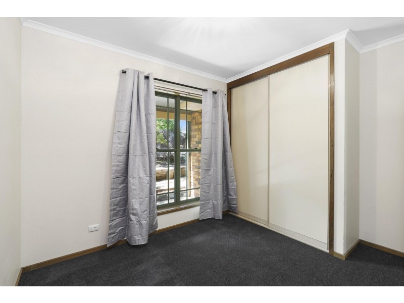 1 Elm Way, Jerrabomberra NSW 2619