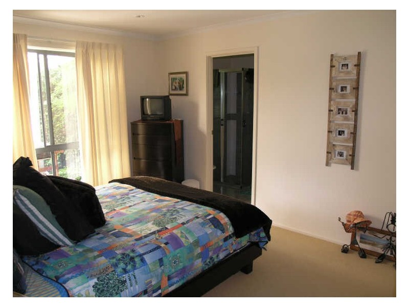 10 Yumba Avenue, Ngunnawal ACT 2913