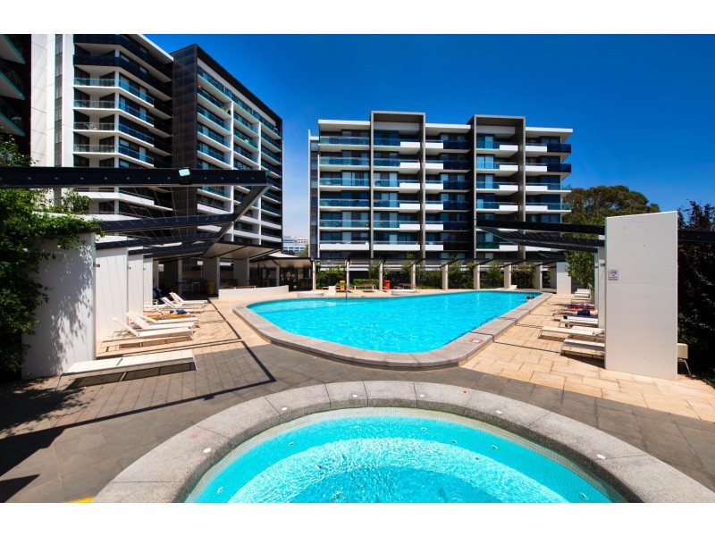 180/7 Irving Street, Phillip ACT 2606