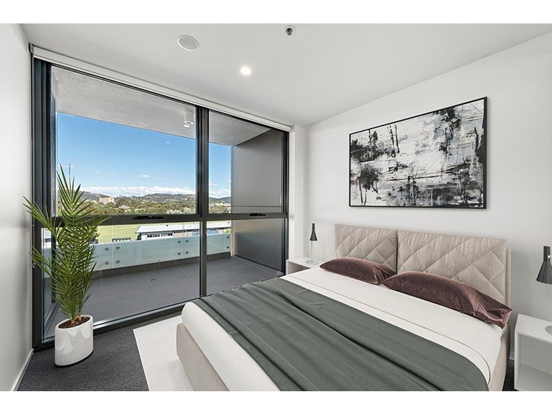 180/7 Irving Street, Phillip ACT 2606