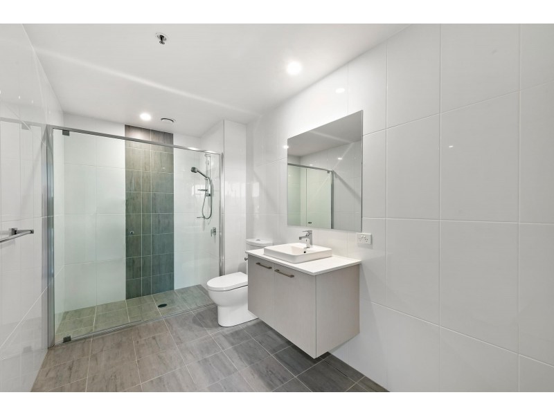 180/7 Irving Street, Phillip ACT 2606