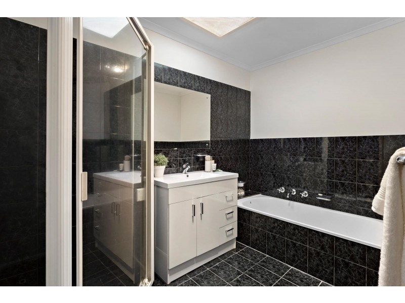 10 Bural Court, Ngunnawal ACT 2913