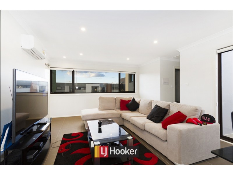16/48 Abena Avenue, Crace ACT 2911