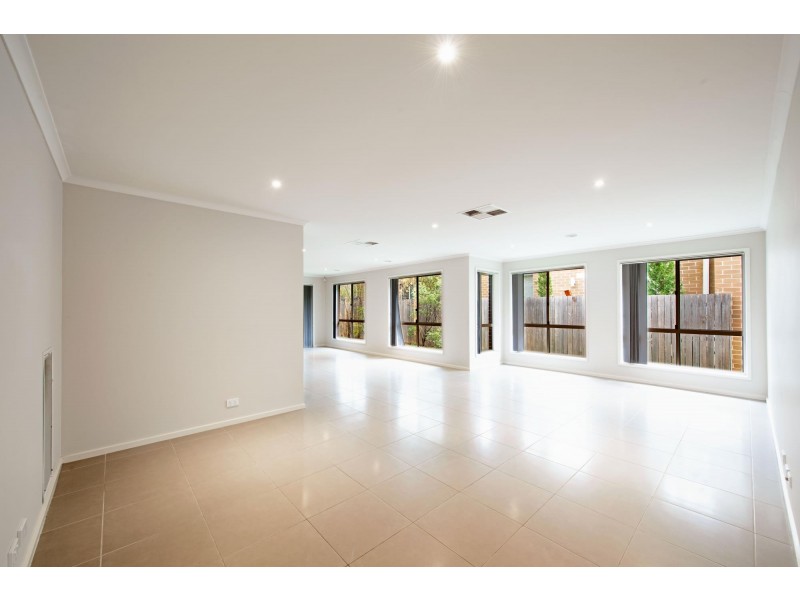 99 Rob Riley Circuit, Bonner ACT 2914