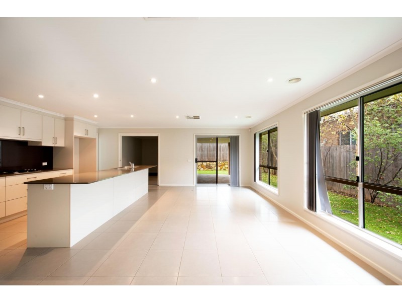 99 Rob Riley Circuit, Bonner ACT 2914