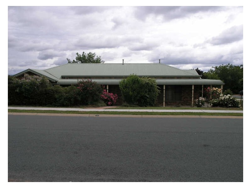 1 Elm Way, Jerrabomberra NSW 2619
