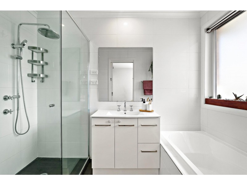 2/17 Wellington Street, Ngunnawal ACT 2913