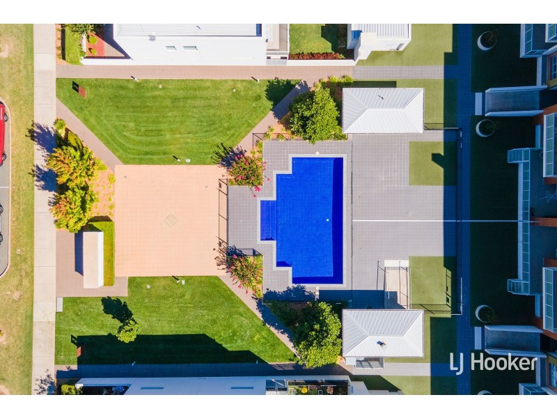 130/2 Windjana Street, Harrison ACT 2914