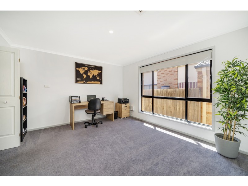 5 Sanamere Street, Amaroo ACT 2914