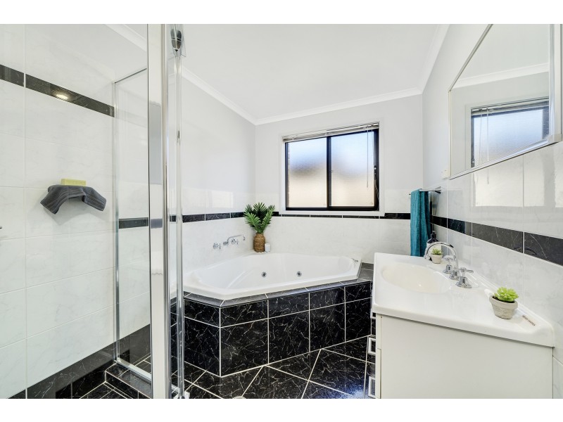 5 Sanamere Street, Amaroo ACT 2914