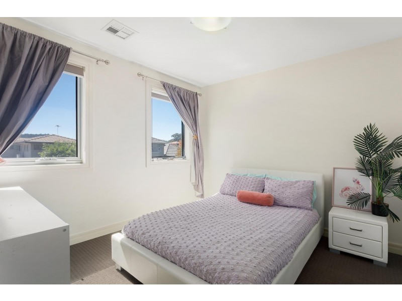 3 Hooton Street, Forde ACT 2914