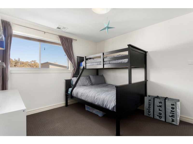 3 Hooton Street, Forde ACT 2914