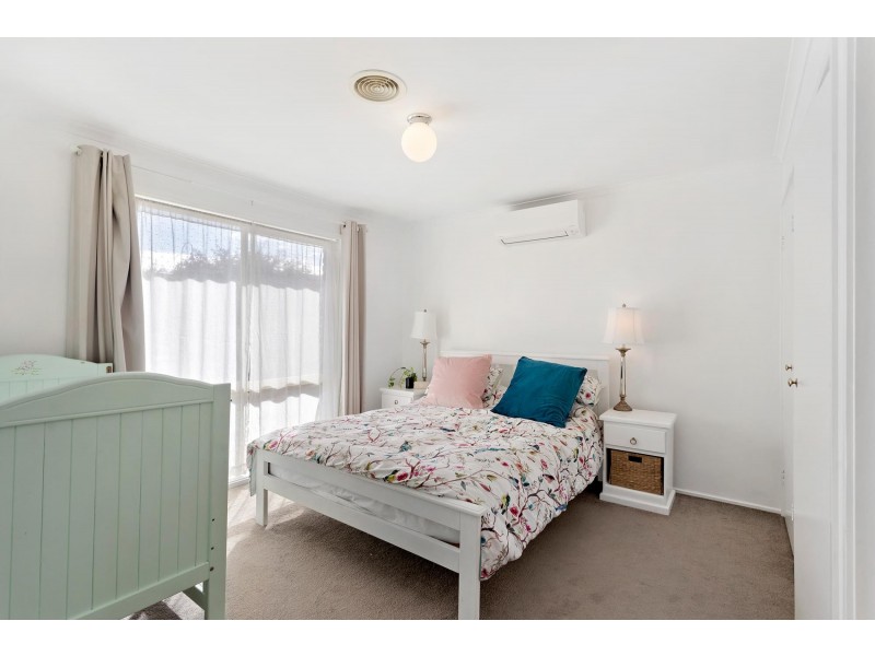 8 Burin Street, Ngunnawal ACT 2913