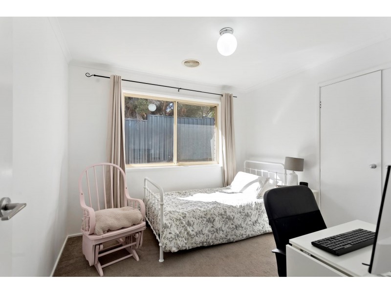 8 Burin Street, Ngunnawal ACT 2913