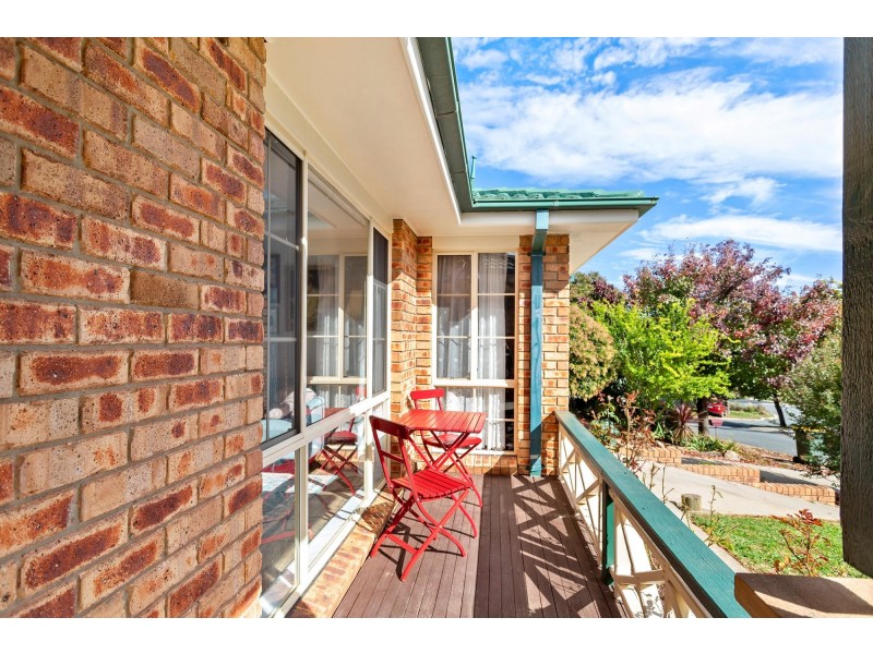 8 Burin Street, Ngunnawal ACT 2913