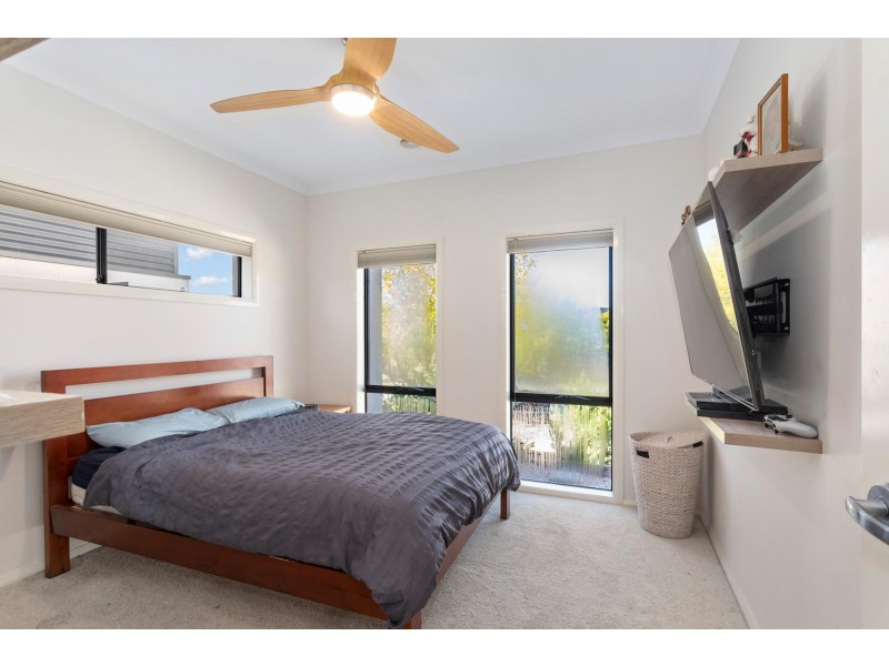 16 Hugh Gilchrist Street, Casey ACT 2913